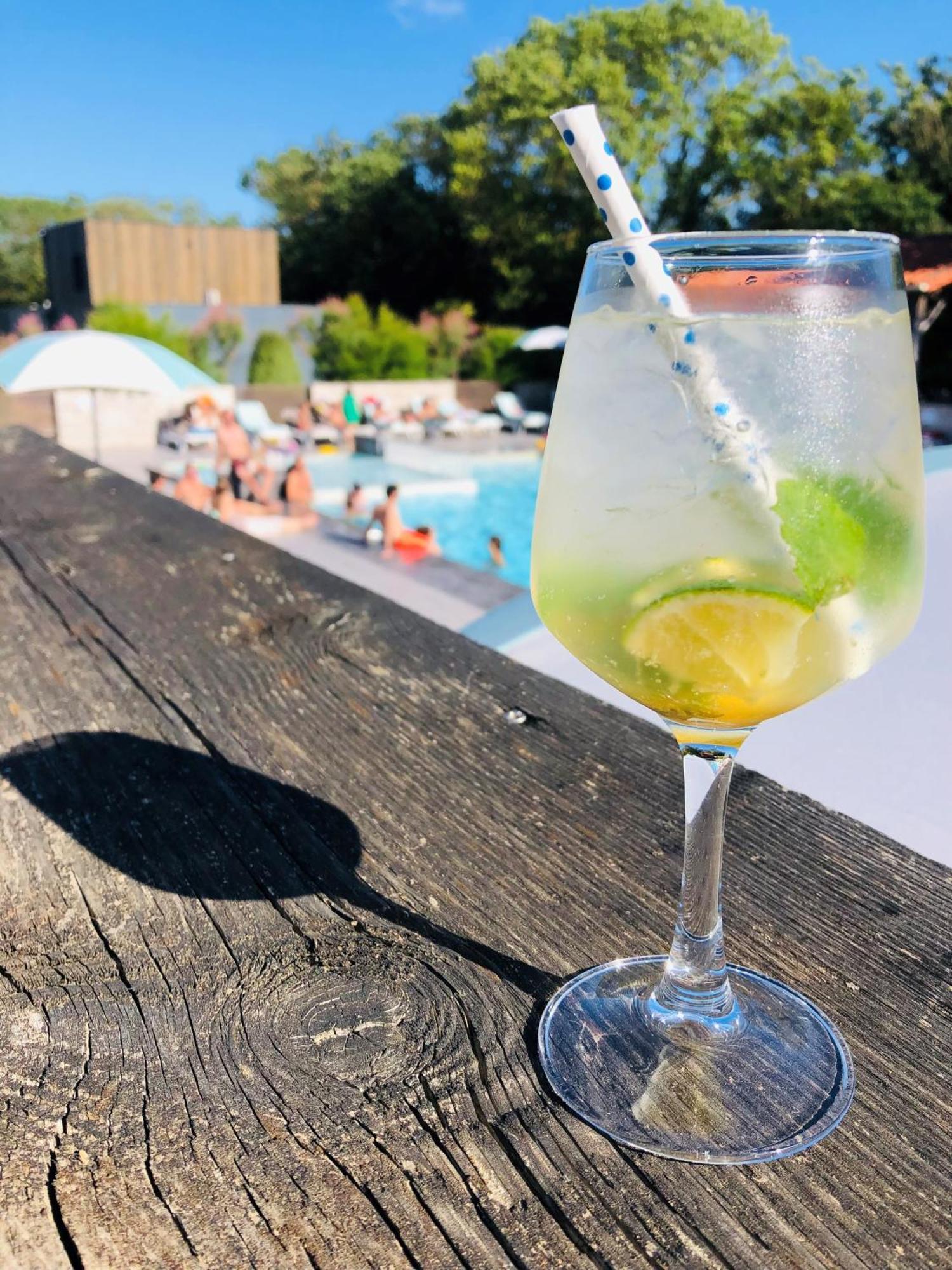 Cote Ocean Resort Angoulins-sur-Mer Bagian luar foto